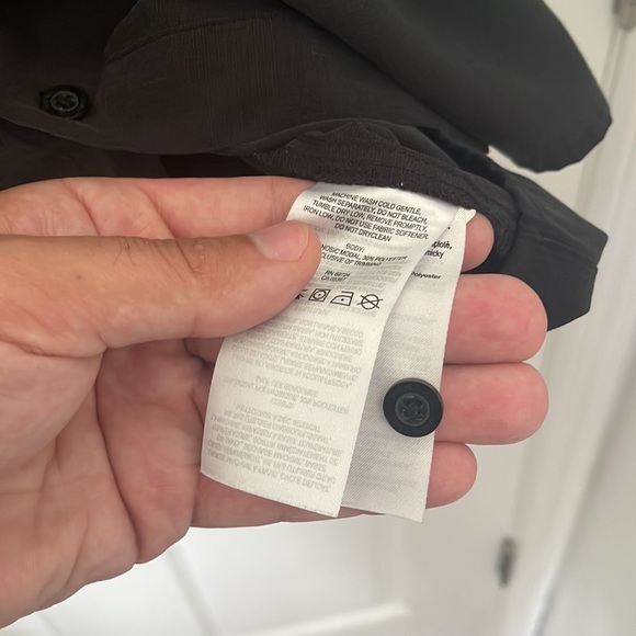 NWOT Men's Large Black Columbia Button Down Shirt 70% Modal - SUPER SOFT - Picture 4 of 4